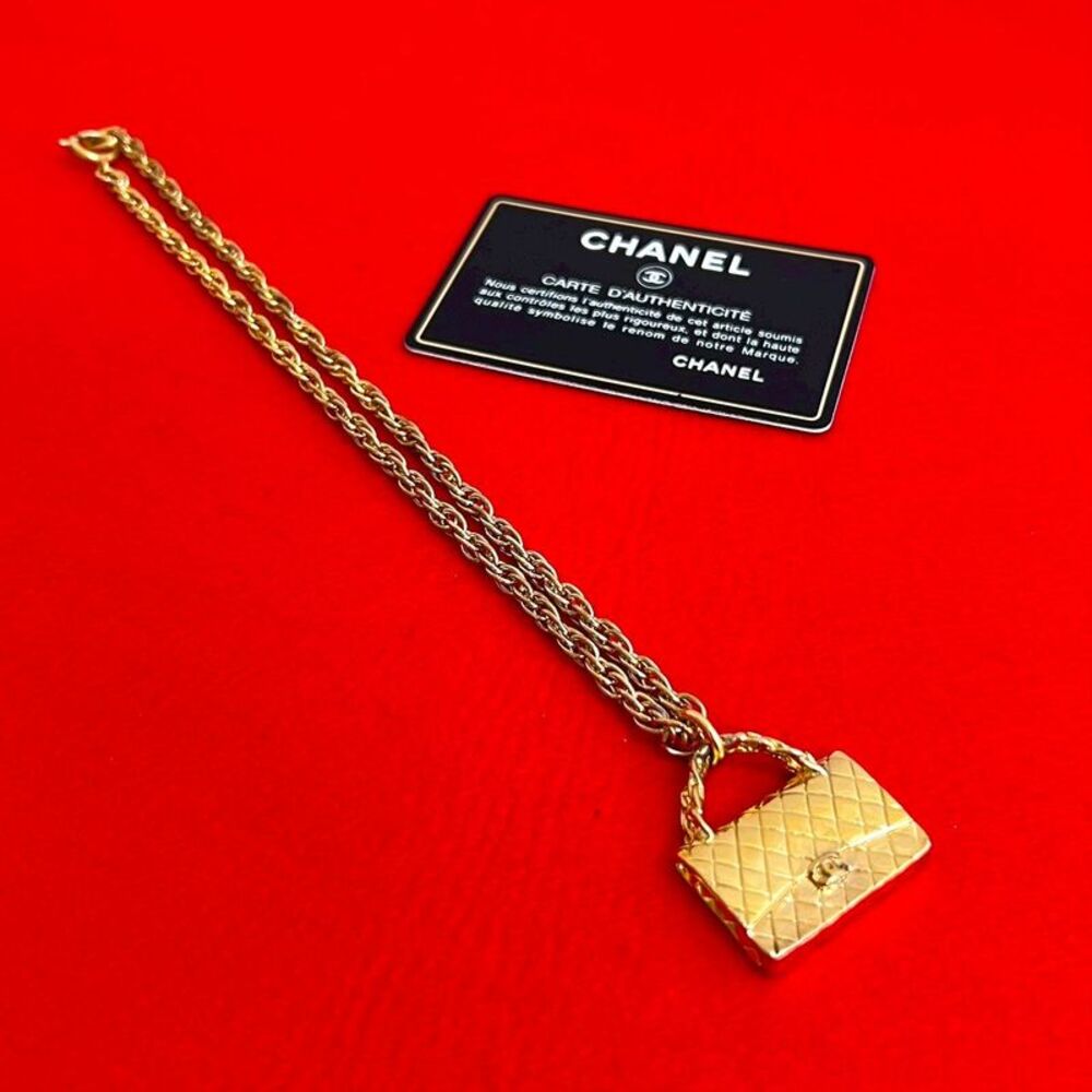 Chanel Matelasse Necklace Pendant Accessory